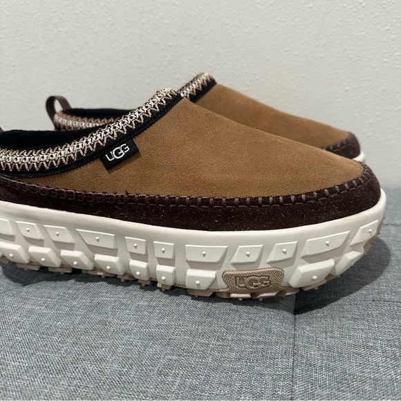 **NWOT** UGG Venture Daze Platform Slip-On Shoe main image 12
